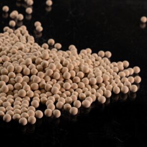 Moisture drying desiccant with consistent adsorption rate. Commonly used for drying propane or butane. Purification of various gas streams and liquids.